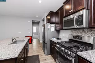 4512 Villa Del Paso Ln, Sacramento, CA 95834 - Photo 20