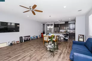 4512 Villa Del Paso Ln, Sacramento, CA 95834 - Photo 32