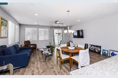 4512 Villa Del Paso Ln, Sacramento, CA 95834 - Photo 22