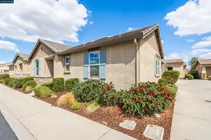 4512 Villa Del Paso Ln, Sacramento, CA 95834 - Photo 4