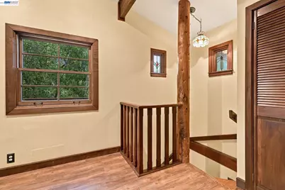 124 Cypress Dr, Fairfax, CA 94930 - Photo 26