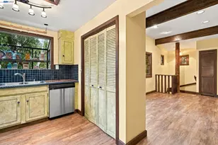 124 Cypress Dr, Fairfax, CA 94930 - Photo 16