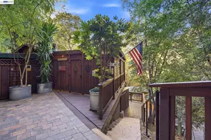 124 Cypress Dr, Fairfax, CA 94930 - Photo 2