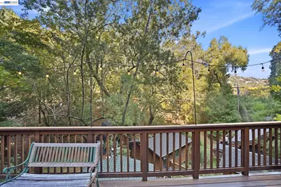 124 Cypress Dr, Fairfax, CA 94930 - Photo 18