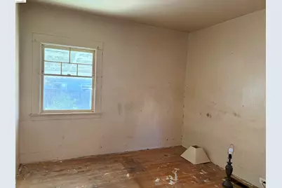 1092 Black Diamond St, Pittsburg, CA 94565 - Photo 6
