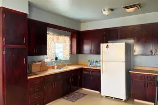 1092 Black Diamond St, Pittsburg, CA 94565 - Photo 2