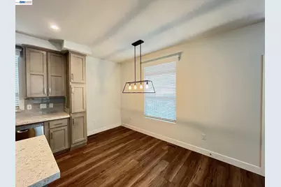1422 Salamanca Ave #113, Hayward, CA 94544 - Photo 8