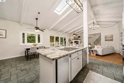699 Fiesta Pl, Hayward, CA 94544 - Photo 14