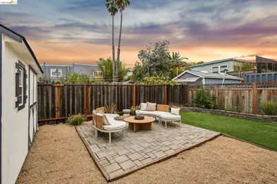 5618 Gaskill St, Oakland, CA 94608 - Photo 40