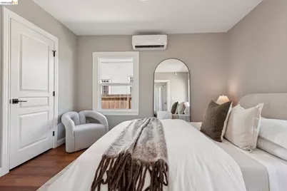 5618 Gaskill St, Oakland, CA 94608 - Photo 16
