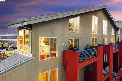 675 8th St #16, Oakland, CA 94607 - Photo 48