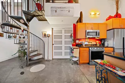 675 8th St #16, Oakland, CA 94607 - Photo 30