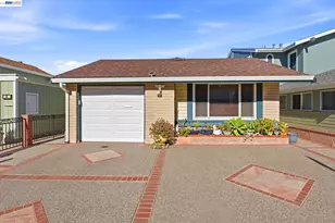 22 John Glenn Cir, Daly City, CA 94015 - Photo 1