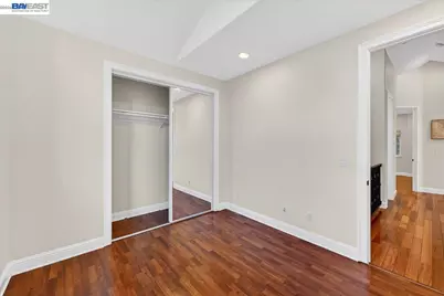 725 W Hacienda Ave, Campbell, CA 95008 - Photo 32