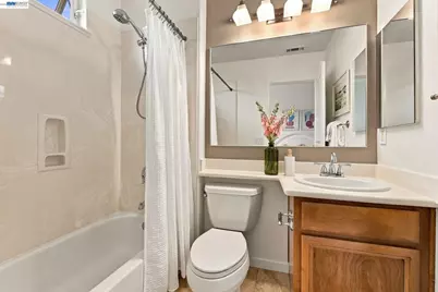 4533 Lick Mill Boulevard, Santa Clara, CA 95054 - Photo 26
