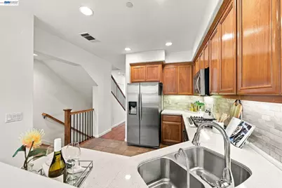 4533 Lick Mill Boulevard, Santa Clara, CA 95054 - Photo 10