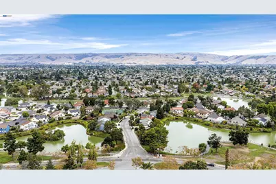 4980 Stafford Pl, Newark, CA 94560 - Photo 32