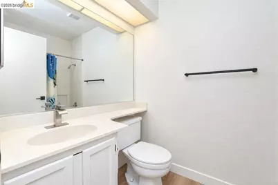 7260 Cronin Cir, Dublin, CA 94568 - Photo 10