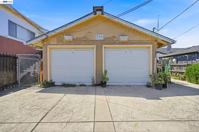 403-405 105th Ave, Oakland, CA 94603 - Photo 1