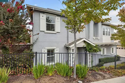 516 Falling Star Dr, Martinez, CA 94553 - Photo 2
