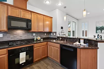 516 Falling Star Dr, Martinez, CA 94553 - Photo 10