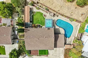 2636 Tamalpais Dr, Pinole, CA 94564 - Photo 84