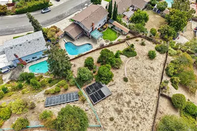 2636 Tamalpais Drive, Pinole, CA 94564 - Photo 72