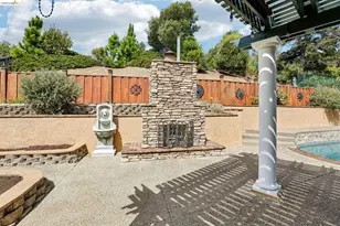 2636 Tamalpais Dr, Pinole, CA 94564 - Photo 66