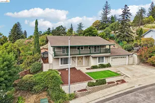 2636 Tamalpais Dr, Pinole, CA 94564 - Photo 14