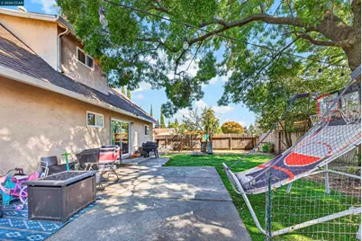 160 Stanton Ave, Vacaville, CA 95687 - Photo 66
