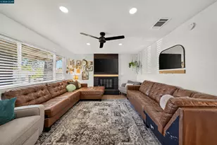 160 Stanton Ave, Vacaville, CA 95687 - Photo 20