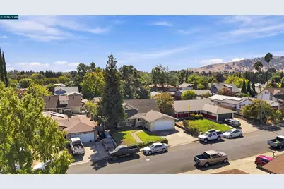 160 Stanton Ave, Vacaville, CA 95687 - Photo 10