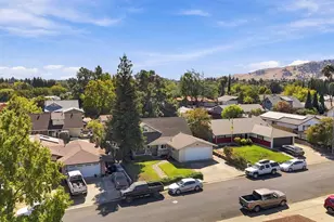 160 Stanton Ave, Vacaville, CA 95687 - Photo 10