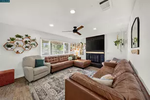 160 Stanton Ave, Vacaville, CA 95687 - Photo 2