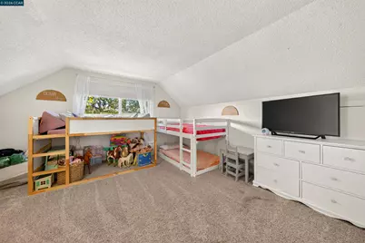 160 Stanton Ave, Vacaville, CA 95687 - Photo 52