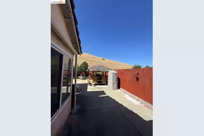 2257 Southwood Dr, Pittsburg, CA 94565 - Photo 40