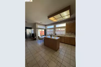 2257 Southwood Dr, Pittsburg, CA 94565 - Photo 16