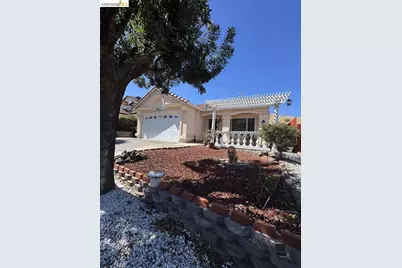 2257 Southwood Dr, Pittsburg, CA 94565 - Photo 2