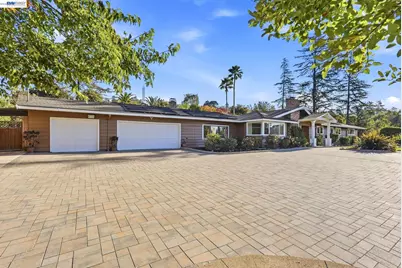116 Coral Dr, Orinda, CA 94563 - Photo 4