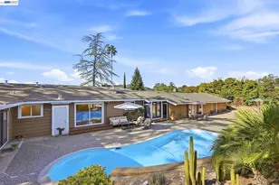 116 Coral Dr, Orinda, CA 94563 - Photo 52