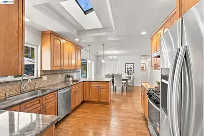 116 Coral Dr, Orinda, CA 94563 - Photo 22