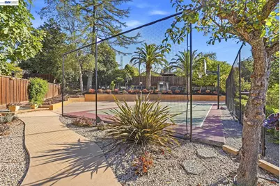 116 Coral Dr, Orinda, CA 94563 - Photo 48