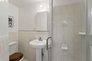 1826 Moraga St, San Francisco, CA 94122 - Photo 26