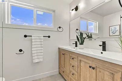42 Southfield Ct, San Jose, CA 95138 - Photo 24