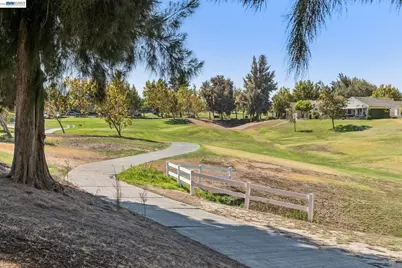 401 Edgewood Dr, Rio Vista, CA 94571 - Photo 34