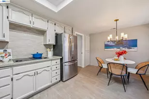 106 Purcell Dr, Alameda, CA 94502 - Photo 12