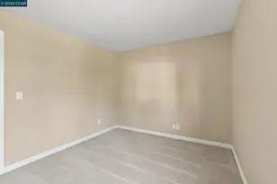 2055 Sierra Rd, Concord, CA 94518 - Photo 14