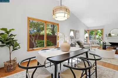 5685 White Mountain Ct, Martinez, CA 94553 - Photo 14