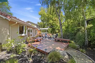 5685 White Mountain Ct, Martinez, CA 94553 - Photo 44