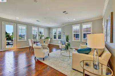 538 Selby Ln, Livermore, CA 94551 - Photo 2